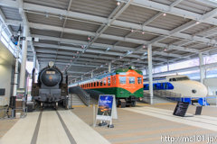 [京都鉄道博物館] プロムナードのメイン展示、左からC62 26、クハ86001、新幹線21-1。大宮、名古屋と異なり、ここは屋外です。